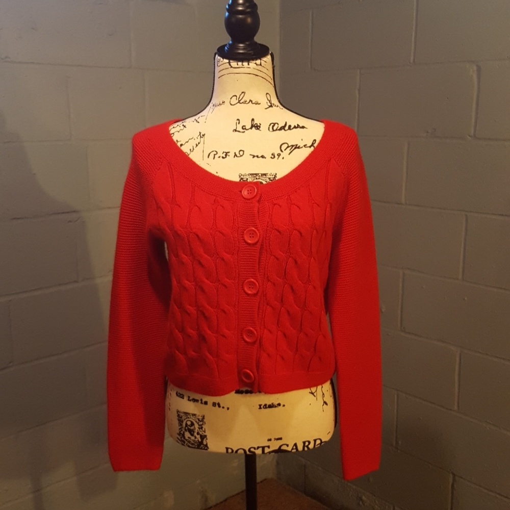 Short Sweater